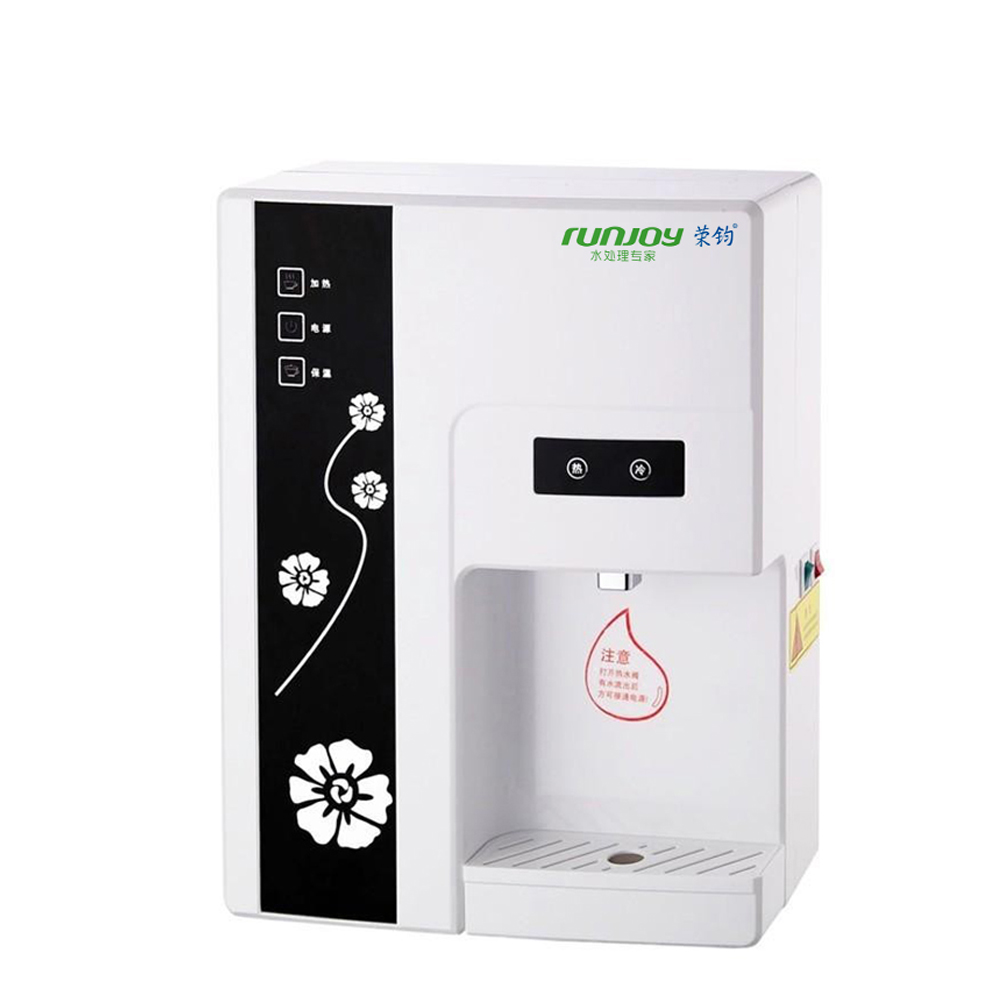 �ڒ�ʽ�ܾ��C(j��)����ɫ��